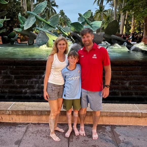 Meet your Posher, Lisa - Picture 1 of 1